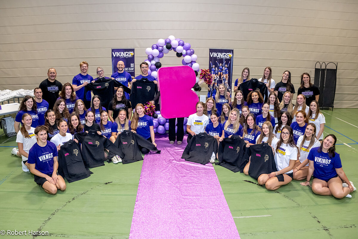 BIPA ist neuer Partner der Vikings Cheerleader.