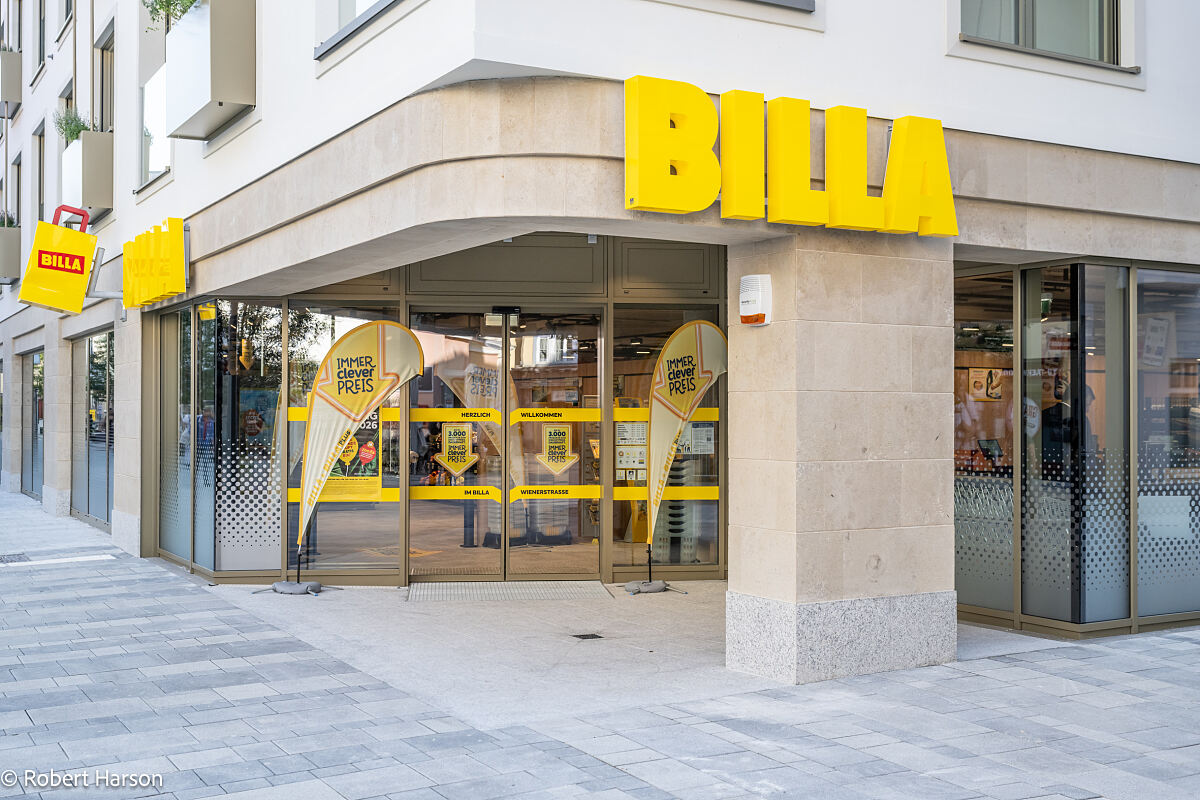 Am 8. Oktober 2026 eröffnet BILLA einen neuen Markt in der Wiener Straße 21 in Wiener Neustadt. Auf rund 677 m² Verkaufsfläche bietet der Standort ein abwechslungsreiches Sortiment für den täglichen Einkauf.