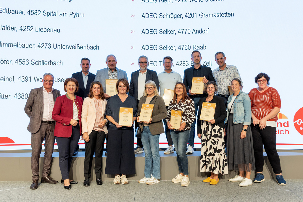 13 ADEG Kaufleute aus Oberösterreich wurden mit der Genussland OÖ Handelsauszeichnung in Gold ausgezeichnet.