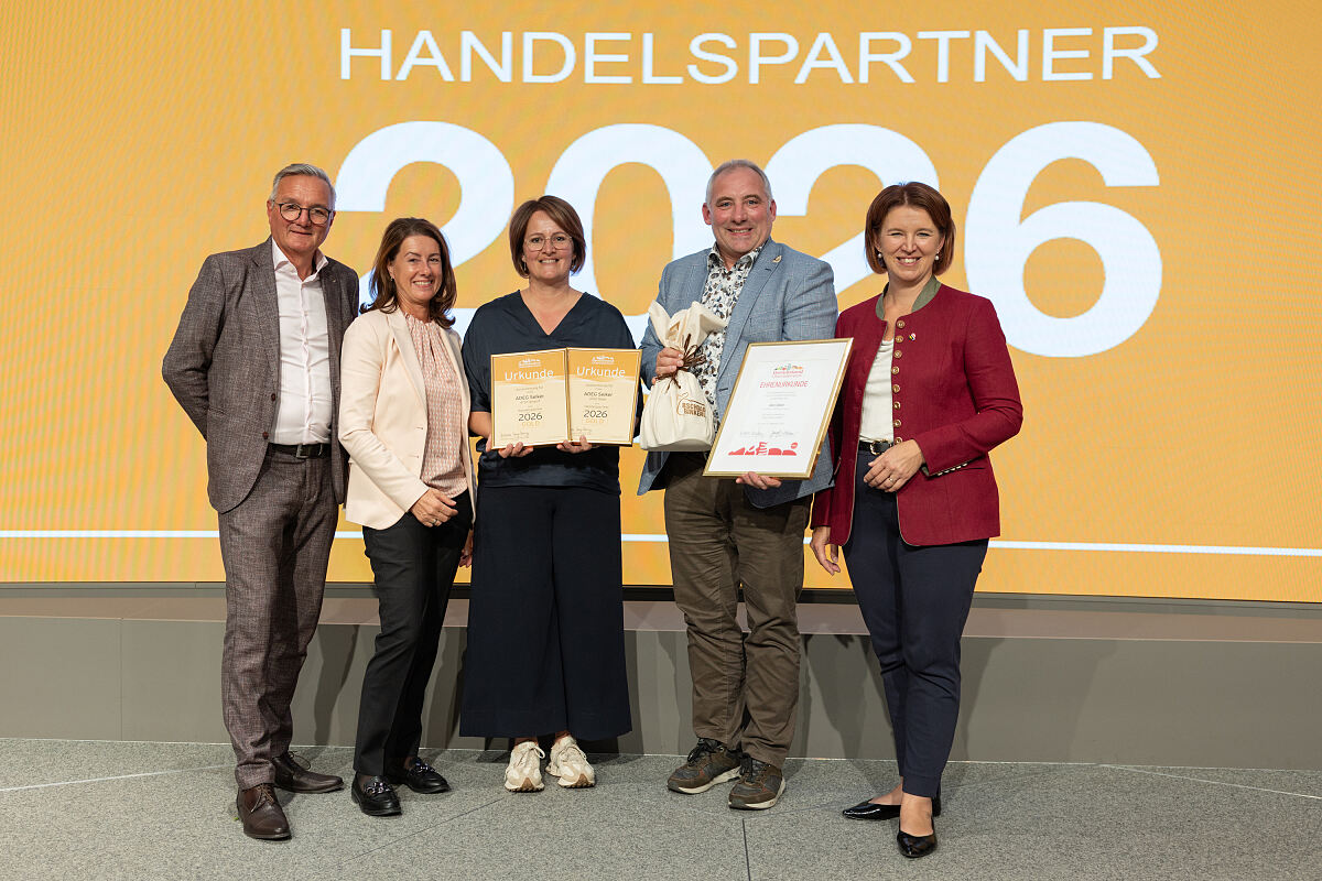ADEG Kaufmann Alois Selker wurde für seine außergewöhnlichen Leistungen im Zuge der Genussland Oberösterreich Handelsinitiative besonders geehrt.
