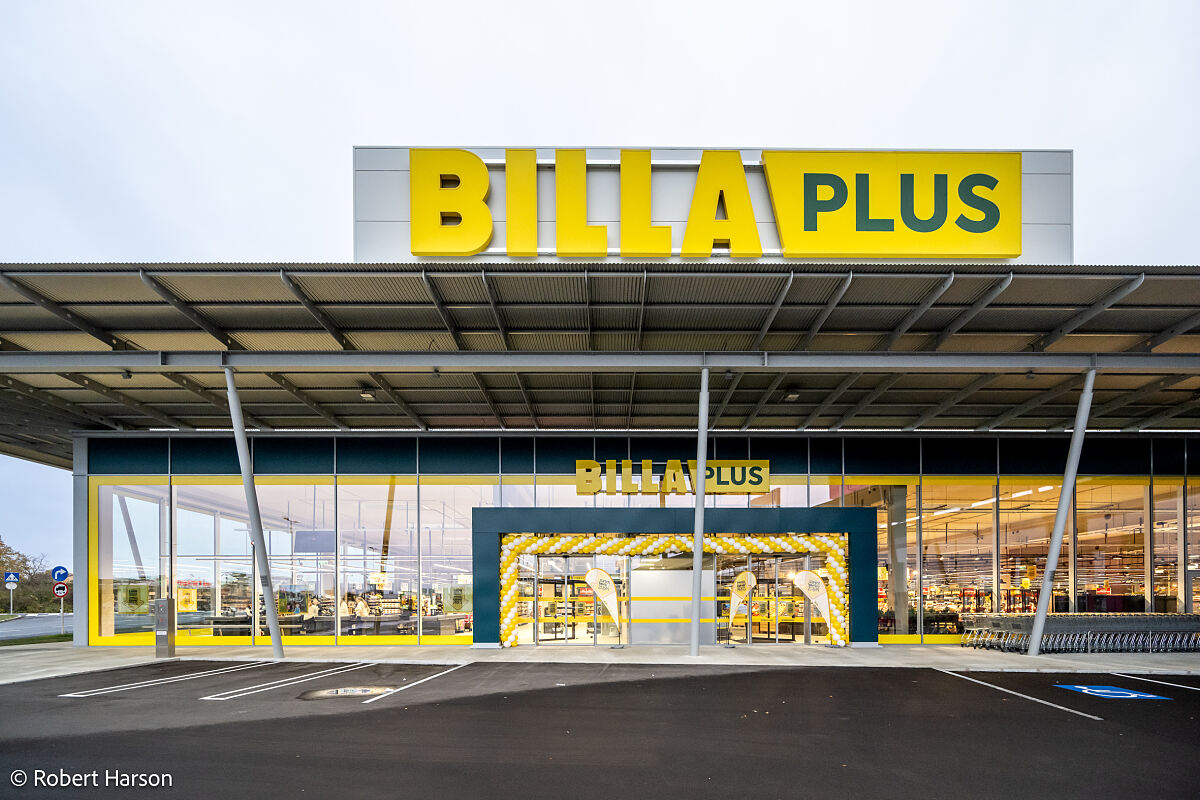 Der neue BILLA PLUS Markt in der Bodenzeile 6Shop 8 in Gänserndorf. 